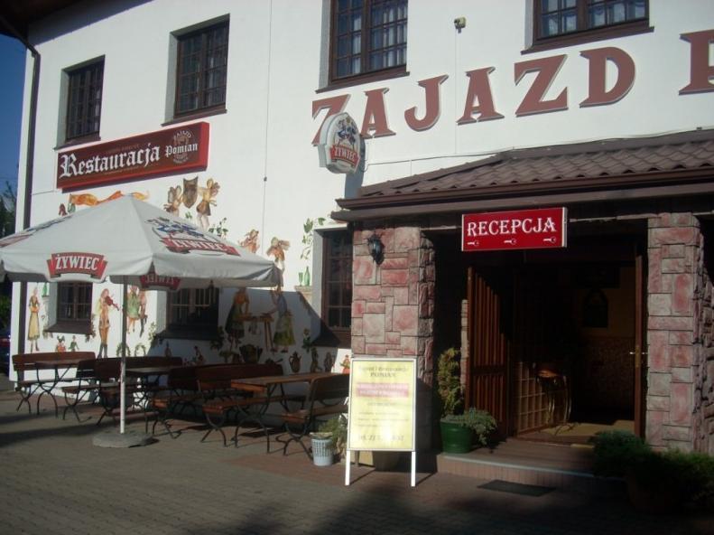 Zajazd Pomian 马佐夫舍地区奥扎鲁夫 外观 照片